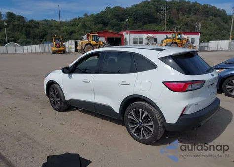 2022 Ford Escape Se из США, поврежденный, VIN 1FMCU9G64NUB60460